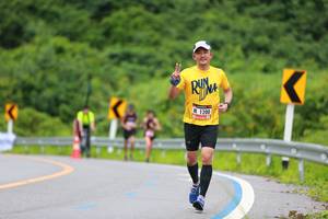 BIB: 1200
                            <button type="button" onclick="openModal(5526891)" class="btn btn-primary btn-sm float-right btn-popup" data-toggle="modal" data-target=".modal-high-quality">
                        <i class="fas fa-shopping-cart"></i> Add to Cart
                    </button>
                                            <button type="button" onclick="isThisMe(5526891, true)" class="btn btn-success btn-sm float-right btn-popup btn-isme hidden" data-toggle="tooltip" data-placement="bottom" title="นี่คือรูปของคุณใช่ไหม คลิกที่นี่เพื่อเอาเข้าอัลบั้ม">
                        <i class="fas fa-plus"></i> Add to album
                    </button>
                    <button type="button" onclick="isThisMe(5526891, false)" class="btn btn-warning btn-sm float-right btn-popup btn-isnotme hidden">
                        <i class="fas fa-ban"></i> Remove from album
                    </button>