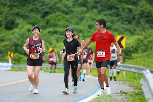 BIB: 3295, 1611, 3350
                            <button type="button" onclick="openModal(5527734)" class="btn btn-primary btn-sm float-right btn-popup" data-toggle="modal" data-target=".modal-high-quality">
                        <i class="fas fa-shopping-cart"></i> Add to Cart
                    </button>
                                            <button type="button" onclick="isThisMe(5527734, true)" class="btn btn-success btn-sm float-right btn-popup btn-isme hidden" data-toggle="tooltip" data-placement="bottom" title="นี่คือรูปของคุณใช่ไหม คลิกที่นี่เพื่อเอาเข้าอัลบั้ม">
                        <i class="fas fa-plus"></i> Add to album
                    </button>
                    <button type="button" onclick="isThisMe(5527734, false)" class="btn btn-warning btn-sm float-right btn-popup btn-isnotme hidden">
                        <i class="fas fa-ban"></i> Remove from album
                    </button>