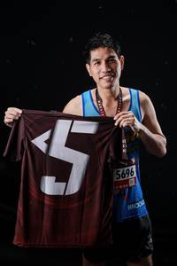 BIB: 5696
                            <button type="button" onclick="openModal(5806547)" class="btn btn-primary btn-sm float-right btn-popup" data-toggle="modal" data-target=".modal-high-quality">
                        <i class="fas fa-shopping-cart"></i> Add to Cart
                    </button>
                                            <button type="button" onclick="isThisMe(5806547, true)" class="btn btn-success btn-sm float-right btn-popup btn-isme hidden" data-toggle="tooltip" data-placement="bottom" title="นี่คือรูปของคุณใช่ไหม คลิกที่นี่เพื่อเอาเข้าอัลบั้ม">
                        <i class="fas fa-plus"></i> Add to album
                    </button>
                    <button type="button" onclick="isThisMe(5806547, false)" class="btn btn-warning btn-sm float-right btn-popup btn-isnotme hidden">
                        <i class="fas fa-ban"></i> Remove from album
                    </button>