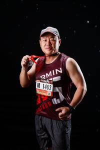 BIB: 1403
                            <button type="button" onclick="openModal(5806506)" class="btn btn-primary btn-sm float-right btn-popup" data-toggle="modal" data-target=".modal-high-quality">
                        <i class="fas fa-shopping-cart"></i> Add to Cart
                    </button>
                                            <button type="button" onclick="isThisMe(5806506, true)" class="btn btn-success btn-sm float-right btn-popup btn-isme hidden" data-toggle="tooltip" data-placement="bottom" title="นี่คือรูปของคุณใช่ไหม คลิกที่นี่เพื่อเอาเข้าอัลบั้ม">
                        <i class="fas fa-plus"></i> Add to album
                    </button>
                    <button type="button" onclick="isThisMe(5806506, false)" class="btn btn-warning btn-sm float-right btn-popup btn-isnotme hidden">
                        <i class="fas fa-ban"></i> Remove from album
                    </button>