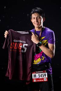 BIB: 5459
                            <button type="button" onclick="openModal(5806453)" class="btn btn-primary btn-sm float-right btn-popup" data-toggle="modal" data-target=".modal-high-quality">
                        <i class="fas fa-shopping-cart"></i> Add to Cart
                    </button>
                                            <button type="button" onclick="isThisMe(5806453, true)" class="btn btn-success btn-sm float-right btn-popup btn-isme hidden" data-toggle="tooltip" data-placement="bottom" title="นี่คือรูปของคุณใช่ไหม คลิกที่นี่เพื่อเอาเข้าอัลบั้ม">
                        <i class="fas fa-plus"></i> Add to album
                    </button>
                    <button type="button" onclick="isThisMe(5806453, false)" class="btn btn-warning btn-sm float-right btn-popup btn-isnotme hidden">
                        <i class="fas fa-ban"></i> Remove from album
                    </button>