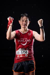 BIB: 5750, 42195
                            <button type="button" onclick="openModal(5806496)" class="btn btn-primary btn-sm float-right btn-popup" data-toggle="modal" data-target=".modal-high-quality">
                        <i class="fas fa-shopping-cart"></i> Add to Cart
                    </button>
                                            <button type="button" onclick="isThisMe(5806496, true)" class="btn btn-success btn-sm float-right btn-popup btn-isme hidden" data-toggle="tooltip" data-placement="bottom" title="นี่คือรูปของคุณใช่ไหม คลิกที่นี่เพื่อเอาเข้าอัลบั้ม">
                        <i class="fas fa-plus"></i> Add to album
                    </button>
                    <button type="button" onclick="isThisMe(5806496, false)" class="btn btn-warning btn-sm float-right btn-popup btn-isnotme hidden">
                        <i class="fas fa-ban"></i> Remove from album
                    </button>