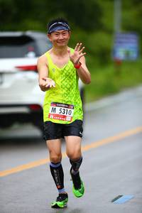 BIB: 5310
                            <button type="button" onclick="openModal(5560969)" class="btn btn-primary btn-sm float-right btn-popup" data-toggle="modal" data-target=".modal-high-quality">
                        <i class="fas fa-shopping-cart"></i> Add to Cart
                    </button>
                                            <button type="button" onclick="isThisMe(5560969, true)" class="btn btn-success btn-sm float-right btn-popup btn-isme hidden" data-toggle="tooltip" data-placement="bottom" title="นี่คือรูปของคุณใช่ไหม คลิกที่นี่เพื่อเอาเข้าอัลบั้ม">
                        <i class="fas fa-plus"></i> Add to album
                    </button>
                    <button type="button" onclick="isThisMe(5560969, false)" class="btn btn-warning btn-sm float-right btn-popup btn-isnotme hidden">
                        <i class="fas fa-ban"></i> Remove from album
                    </button>