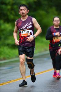 BIB: 1175, 3011
                            <button type="button" onclick="openModal(5553980)" class="btn btn-primary btn-sm float-right btn-popup" data-toggle="modal" data-target=".modal-high-quality">
                        <i class="fas fa-shopping-cart"></i> Add to Cart
                    </button>
                                            <button type="button" onclick="isThisMe(5553980, true)" class="btn btn-success btn-sm float-right btn-popup btn-isme hidden" data-toggle="tooltip" data-placement="bottom" title="นี่คือรูปของคุณใช่ไหม คลิกที่นี่เพื่อเอาเข้าอัลบั้ม">
                        <i class="fas fa-plus"></i> Add to album
                    </button>
                    <button type="button" onclick="isThisMe(5553980, false)" class="btn btn-warning btn-sm float-right btn-popup btn-isnotme hidden">
                        <i class="fas fa-ban"></i> Remove from album
                    </button>