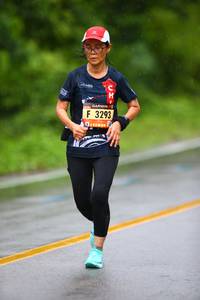 BIB: 3293
                            <button type="button" onclick="openModal(5549036)" class="btn btn-primary btn-sm float-right btn-popup" data-toggle="modal" data-target=".modal-high-quality">
                        <i class="fas fa-shopping-cart"></i> Add to Cart
                    </button>
                                            <button type="button" onclick="isThisMe(5549036, true)" class="btn btn-success btn-sm float-right btn-popup btn-isme hidden" data-toggle="tooltip" data-placement="bottom" title="นี่คือรูปของคุณใช่ไหม คลิกที่นี่เพื่อเอาเข้าอัลบั้ม">
                        <i class="fas fa-plus"></i> Add to album
                    </button>
                    <button type="button" onclick="isThisMe(5549036, false)" class="btn btn-warning btn-sm float-right btn-popup btn-isnotme hidden">
                        <i class="fas fa-ban"></i> Remove from album
                    </button>