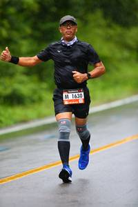 BIB: 1630
                            <button type="button" onclick="openModal(5548849)" class="btn btn-primary btn-sm float-right btn-popup" data-toggle="modal" data-target=".modal-high-quality">
                        <i class="fas fa-shopping-cart"></i> Add to Cart
                    </button>
                                            <button type="button" onclick="isThisMe(5548849, true)" class="btn btn-success btn-sm float-right btn-popup btn-isme hidden" data-toggle="tooltip" data-placement="bottom" title="นี่คือรูปของคุณใช่ไหม คลิกที่นี่เพื่อเอาเข้าอัลบั้ม">
                        <i class="fas fa-plus"></i> Add to album
                    </button>
                    <button type="button" onclick="isThisMe(5548849, false)" class="btn btn-warning btn-sm float-right btn-popup btn-isnotme hidden">
                        <i class="fas fa-ban"></i> Remove from album
                    </button>