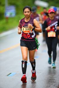 BIB: 3143
                            <button type="button" onclick="openModal(5548094)" class="btn btn-primary btn-sm float-right btn-popup" data-toggle="modal" data-target=".modal-high-quality">
                        <i class="fas fa-shopping-cart"></i> Add to Cart
                    </button>
                                            <button type="button" onclick="isThisMe(5548094, true)" class="btn btn-success btn-sm float-right btn-popup btn-isme hidden" data-toggle="tooltip" data-placement="bottom" title="นี่คือรูปของคุณใช่ไหม คลิกที่นี่เพื่อเอาเข้าอัลบั้ม">
                        <i class="fas fa-plus"></i> Add to album
                    </button>
                    <button type="button" onclick="isThisMe(5548094, false)" class="btn btn-warning btn-sm float-right btn-popup btn-isnotme hidden">
                        <i class="fas fa-ban"></i> Remove from album
                    </button>