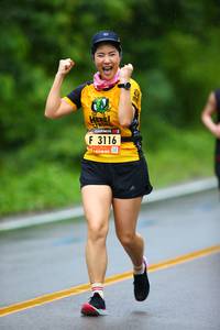 BIB: 3116
                            <button type="button" onclick="openModal(5547867)" class="btn btn-primary btn-sm float-right btn-popup" data-toggle="modal" data-target=".modal-high-quality">
                        <i class="fas fa-shopping-cart"></i> Add to Cart
                    </button>
                                            <button type="button" onclick="isThisMe(5547867, true)" class="btn btn-success btn-sm float-right btn-popup btn-isme hidden" data-toggle="tooltip" data-placement="bottom" title="นี่คือรูปของคุณใช่ไหม คลิกที่นี่เพื่อเอาเข้าอัลบั้ม">
                        <i class="fas fa-plus"></i> Add to album
                    </button>
                    <button type="button" onclick="isThisMe(5547867, false)" class="btn btn-warning btn-sm float-right btn-popup btn-isnotme hidden">
                        <i class="fas fa-ban"></i> Remove from album
                    </button>