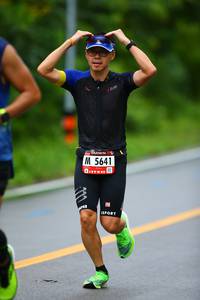 BIB: 5641
                            <button type="button" onclick="openModal(5546122)" class="btn btn-primary btn-sm float-right btn-popup" data-toggle="modal" data-target=".modal-high-quality">
                        <i class="fas fa-shopping-cart"></i> Add to Cart
                    </button>
                                            <button type="button" onclick="isThisMe(5546122, true)" class="btn btn-success btn-sm float-right btn-popup btn-isme hidden" data-toggle="tooltip" data-placement="bottom" title="นี่คือรูปของคุณใช่ไหม คลิกที่นี่เพื่อเอาเข้าอัลบั้ม">
                        <i class="fas fa-plus"></i> Add to album
                    </button>
                    <button type="button" onclick="isThisMe(5546122, false)" class="btn btn-warning btn-sm float-right btn-popup btn-isnotme hidden">
                        <i class="fas fa-ban"></i> Remove from album
                    </button>