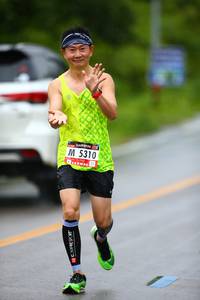 BIB: 5310
                            <button type="button" onclick="openModal(5560963)" class="btn btn-primary btn-sm float-right btn-popup" data-toggle="modal" data-target=".modal-high-quality">
                        <i class="fas fa-shopping-cart"></i> Add to Cart
                    </button>
                                            <button type="button" onclick="isThisMe(5560963, true)" class="btn btn-success btn-sm float-right btn-popup btn-isme hidden" data-toggle="tooltip" data-placement="bottom" title="นี่คือรูปของคุณใช่ไหม คลิกที่นี่เพื่อเอาเข้าอัลบั้ม">
                        <i class="fas fa-plus"></i> Add to album
                    </button>
                    <button type="button" onclick="isThisMe(5560963, false)" class="btn btn-warning btn-sm float-right btn-popup btn-isnotme hidden">
                        <i class="fas fa-ban"></i> Remove from album
                    </button>