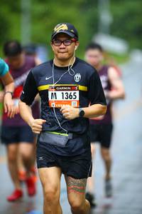 BIB: 1365
                            <button type="button" onclick="openModal(5552898)" class="btn btn-primary btn-sm float-right btn-popup" data-toggle="modal" data-target=".modal-high-quality">
                        <i class="fas fa-shopping-cart"></i> Add to Cart
                    </button>
                                            <button type="button" onclick="isThisMe(5552898, true)" class="btn btn-success btn-sm float-right btn-popup btn-isme hidden" data-toggle="tooltip" data-placement="bottom" title="นี่คือรูปของคุณใช่ไหม คลิกที่นี่เพื่อเอาเข้าอัลบั้ม">
                        <i class="fas fa-plus"></i> Add to album
                    </button>
                    <button type="button" onclick="isThisMe(5552898, false)" class="btn btn-warning btn-sm float-right btn-popup btn-isnotme hidden">
                        <i class="fas fa-ban"></i> Remove from album
                    </button>