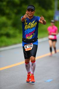 BIB: 1206
                            <button type="button" onclick="openModal(5546656)" class="btn btn-primary btn-sm float-right btn-popup" data-toggle="modal" data-target=".modal-high-quality">
                        <i class="fas fa-shopping-cart"></i> Add to Cart
                    </button>
                                            <button type="button" onclick="isThisMe(5546656, true)" class="btn btn-success btn-sm float-right btn-popup btn-isme hidden" data-toggle="tooltip" data-placement="bottom" title="นี่คือรูปของคุณใช่ไหม คลิกที่นี่เพื่อเอาเข้าอัลบั้ม">
                        <i class="fas fa-plus"></i> Add to album
                    </button>
                    <button type="button" onclick="isThisMe(5546656, false)" class="btn btn-warning btn-sm float-right btn-popup btn-isnotme hidden">
                        <i class="fas fa-ban"></i> Remove from album
                    </button>