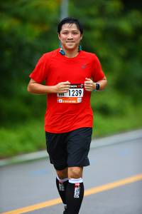 BIB: 1239, 
                            <button type="button" onclick="openModal(5545895)" class="btn btn-primary btn-sm float-right btn-popup" data-toggle="modal" data-target=".modal-high-quality">
                        <i class="fas fa-shopping-cart"></i> Add to Cart
                    </button>
                                            <button type="button" onclick="isThisMe(5545895, true)" class="btn btn-success btn-sm float-right btn-popup btn-isme hidden" data-toggle="tooltip" data-placement="bottom" title="นี่คือรูปของคุณใช่ไหม คลิกที่นี่เพื่อเอาเข้าอัลบั้ม">
                        <i class="fas fa-plus"></i> Add to album
                    </button>
                    <button type="button" onclick="isThisMe(5545895, false)" class="btn btn-warning btn-sm float-right btn-popup btn-isnotme hidden">
                        <i class="fas fa-ban"></i> Remove from album
                    </button>