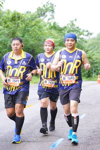 BIB: 1693, 1434, 1549
                            <button type="button" onclick="openModal(5699595)" class="btn btn-primary btn-sm float-right btn-popup" data-toggle="modal" data-target=".modal-high-quality">
                        <i class="fas fa-shopping-cart"></i> Add to Cart
                    </button>
                                            <button type="button" onclick="isThisMe(5699595, true)" class="btn btn-success btn-sm float-right btn-popup btn-isme hidden" data-toggle="tooltip" data-placement="bottom" title="นี่คือรูปของคุณใช่ไหม คลิกที่นี่เพื่อเอาเข้าอัลบั้ม">
                        <i class="fas fa-plus"></i> Add to album
                    </button>
                    <button type="button" onclick="isThisMe(5699595, false)" class="btn btn-warning btn-sm float-right btn-popup btn-isnotme hidden">
                        <i class="fas fa-ban"></i> Remove from album
                    </button>