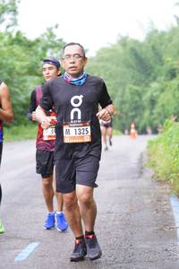 BIB: 1325
                            <button type="button" onclick="openModal(5733856)" class="btn btn-primary btn-sm float-right btn-popup" data-toggle="modal" data-target=".modal-high-quality">
                        <i class="fas fa-shopping-cart"></i> Add to Cart
                    </button>
                                            <button type="button" onclick="isThisMe(5733856, true)" class="btn btn-success btn-sm float-right btn-popup btn-isme hidden" data-toggle="tooltip" data-placement="bottom" title="นี่คือรูปของคุณใช่ไหม คลิกที่นี่เพื่อเอาเข้าอัลบั้ม">
                        <i class="fas fa-plus"></i> Add to album
                    </button>
                    <button type="button" onclick="isThisMe(5733856, false)" class="btn btn-warning btn-sm float-right btn-popup btn-isnotme hidden">
                        <i class="fas fa-ban"></i> Remove from album
                    </button>