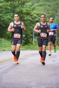 BIB: 5996, 5975
                            <button type="button" onclick="openModal(5701416)" class="btn btn-primary btn-sm float-right btn-popup" data-toggle="modal" data-target=".modal-high-quality">
                        <i class="fas fa-shopping-cart"></i> Add to Cart
                    </button>
                                            <button type="button" onclick="isThisMe(5701416, true)" class="btn btn-success btn-sm float-right btn-popup btn-isme hidden" data-toggle="tooltip" data-placement="bottom" title="นี่คือรูปของคุณใช่ไหม คลิกที่นี่เพื่อเอาเข้าอัลบั้ม">
                        <i class="fas fa-plus"></i> Add to album
                    </button>
                    <button type="button" onclick="isThisMe(5701416, false)" class="btn btn-warning btn-sm float-right btn-popup btn-isnotme hidden">
                        <i class="fas fa-ban"></i> Remove from album
                    </button>