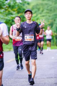 BIB: 1430, 1622
                            <button type="button" onclick="openModal(5712280)" class="btn btn-primary btn-sm float-right btn-popup" data-toggle="modal" data-target=".modal-high-quality">
                        <i class="fas fa-shopping-cart"></i> Add to Cart
                    </button>
                                            <button type="button" onclick="isThisMe(5712280, true)" class="btn btn-success btn-sm float-right btn-popup btn-isme hidden" data-toggle="tooltip" data-placement="bottom" title="นี่คือรูปของคุณใช่ไหม คลิกที่นี่เพื่อเอาเข้าอัลบั้ม">
                        <i class="fas fa-plus"></i> Add to album
                    </button>
                    <button type="button" onclick="isThisMe(5712280, false)" class="btn btn-warning btn-sm float-right btn-popup btn-isnotme hidden">
                        <i class="fas fa-ban"></i> Remove from album
                    </button>