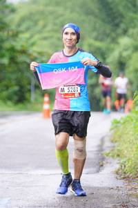 BIB: 104, 5281
                            <button type="button" onclick="openModal(5737637)" class="btn btn-primary btn-sm float-right btn-popup" data-toggle="modal" data-target=".modal-high-quality">
                        <i class="fas fa-shopping-cart"></i> Add to Cart
                    </button>
                                            <button type="button" onclick="isThisMe(5737637, true)" class="btn btn-success btn-sm float-right btn-popup btn-isme hidden" data-toggle="tooltip" data-placement="bottom" title="นี่คือรูปของคุณใช่ไหม คลิกที่นี่เพื่อเอาเข้าอัลบั้ม">
                        <i class="fas fa-plus"></i> Add to album
                    </button>
                    <button type="button" onclick="isThisMe(5737637, false)" class="btn btn-warning btn-sm float-right btn-popup btn-isnotme hidden">
                        <i class="fas fa-ban"></i> Remove from album
                    </button>