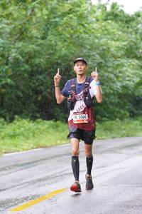 BIB: 5060, 
                            <button type="button" onclick="openModal(5729625)" class="btn btn-primary btn-sm float-right btn-popup" data-toggle="modal" data-target=".modal-high-quality">
                        <i class="fas fa-shopping-cart"></i> Add to Cart
                    </button>
                                            <button type="button" onclick="isThisMe(5729625, true)" class="btn btn-success btn-sm float-right btn-popup btn-isme hidden" data-toggle="tooltip" data-placement="bottom" title="นี่คือรูปของคุณใช่ไหม คลิกที่นี่เพื่อเอาเข้าอัลบั้ม">
                        <i class="fas fa-plus"></i> Add to album
                    </button>
                    <button type="button" onclick="isThisMe(5729625, false)" class="btn btn-warning btn-sm float-right btn-popup btn-isnotme hidden">
                        <i class="fas fa-ban"></i> Remove from album
                    </button>