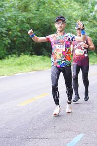 BIB: 5645, 5412
                            <button type="button" onclick="openModal(5730462)" class="btn btn-primary btn-sm float-right btn-popup" data-toggle="modal" data-target=".modal-high-quality">
                        <i class="fas fa-shopping-cart"></i> Add to Cart
                    </button>
                                            <button type="button" onclick="isThisMe(5730462, true)" class="btn btn-success btn-sm float-right btn-popup btn-isme hidden" data-toggle="tooltip" data-placement="bottom" title="นี่คือรูปของคุณใช่ไหม คลิกที่นี่เพื่อเอาเข้าอัลบั้ม">
                        <i class="fas fa-plus"></i> Add to album
                    </button>
                    <button type="button" onclick="isThisMe(5730462, false)" class="btn btn-warning btn-sm float-right btn-popup btn-isnotme hidden">
                        <i class="fas fa-ban"></i> Remove from album
                    </button>