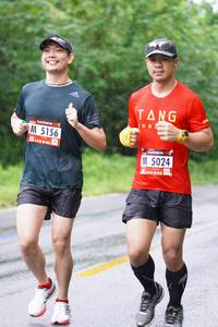 BIB: 5156, 5024
                            <button type="button" onclick="openModal(5739582)" class="btn btn-primary btn-sm float-right btn-popup" data-toggle="modal" data-target=".modal-high-quality">
                        <i class="fas fa-shopping-cart"></i> Add to Cart
                    </button>
                                            <button type="button" onclick="isThisMe(5739582, true)" class="btn btn-success btn-sm float-right btn-popup btn-isme hidden" data-toggle="tooltip" data-placement="bottom" title="นี่คือรูปของคุณใช่ไหม คลิกที่นี่เพื่อเอาเข้าอัลบั้ม">
                        <i class="fas fa-plus"></i> Add to album
                    </button>
                    <button type="button" onclick="isThisMe(5739582, false)" class="btn btn-warning btn-sm float-right btn-popup btn-isnotme hidden">
                        <i class="fas fa-ban"></i> Remove from album
                    </button>