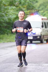 BIB: 5757
                            <button type="button" onclick="openModal(5740543)" class="btn btn-primary btn-sm float-right btn-popup" data-toggle="modal" data-target=".modal-high-quality">
                        <i class="fas fa-shopping-cart"></i> Add to Cart
                    </button>
                                            <button type="button" onclick="isThisMe(5740543, true)" class="btn btn-success btn-sm float-right btn-popup btn-isme hidden" data-toggle="tooltip" data-placement="bottom" title="นี่คือรูปของคุณใช่ไหม คลิกที่นี่เพื่อเอาเข้าอัลบั้ม">
                        <i class="fas fa-plus"></i> Add to album
                    </button>
                    <button type="button" onclick="isThisMe(5740543, false)" class="btn btn-warning btn-sm float-right btn-popup btn-isnotme hidden">
                        <i class="fas fa-ban"></i> Remove from album
                    </button>