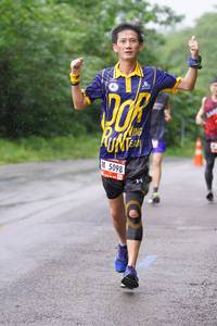 BIB: 5098
                            <button type="button" onclick="openModal(5728318)" class="btn btn-primary btn-sm float-right btn-popup" data-toggle="modal" data-target=".modal-high-quality">
                        <i class="fas fa-shopping-cart"></i> Add to Cart
                    </button>
                                            <button type="button" onclick="isThisMe(5728318, true)" class="btn btn-success btn-sm float-right btn-popup btn-isme hidden" data-toggle="tooltip" data-placement="bottom" title="นี่คือรูปของคุณใช่ไหม คลิกที่นี่เพื่อเอาเข้าอัลบั้ม">
                        <i class="fas fa-plus"></i> Add to album
                    </button>
                    <button type="button" onclick="isThisMe(5728318, false)" class="btn btn-warning btn-sm float-right btn-popup btn-isnotme hidden">
                        <i class="fas fa-ban"></i> Remove from album
                    </button>