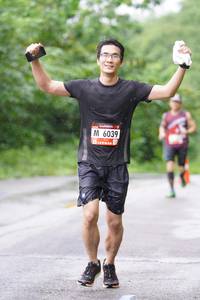 BIB: 6039
                            <button type="button" onclick="openModal(5735787)" class="btn btn-primary btn-sm float-right btn-popup" data-toggle="modal" data-target=".modal-high-quality">
                        <i class="fas fa-shopping-cart"></i> Add to Cart
                    </button>
                                            <button type="button" onclick="isThisMe(5735787, true)" class="btn btn-success btn-sm float-right btn-popup btn-isme hidden" data-toggle="tooltip" data-placement="bottom" title="นี่คือรูปของคุณใช่ไหม คลิกที่นี่เพื่อเอาเข้าอัลบั้ม">
                        <i class="fas fa-plus"></i> Add to album
                    </button>
                    <button type="button" onclick="isThisMe(5735787, false)" class="btn btn-warning btn-sm float-right btn-popup btn-isnotme hidden">
                        <i class="fas fa-ban"></i> Remove from album
                    </button>