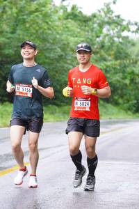 BIB: 5156, 5024
                            <button type="button" onclick="openModal(5739542)" class="btn btn-primary btn-sm float-right btn-popup" data-toggle="modal" data-target=".modal-high-quality">
                        <i class="fas fa-shopping-cart"></i> Add to Cart
                    </button>
                                            <button type="button" onclick="isThisMe(5739542, true)" class="btn btn-success btn-sm float-right btn-popup btn-isme hidden" data-toggle="tooltip" data-placement="bottom" title="นี่คือรูปของคุณใช่ไหม คลิกที่นี่เพื่อเอาเข้าอัลบั้ม">
                        <i class="fas fa-plus"></i> Add to album
                    </button>
                    <button type="button" onclick="isThisMe(5739542, false)" class="btn btn-warning btn-sm float-right btn-popup btn-isnotme hidden">
                        <i class="fas fa-ban"></i> Remove from album
                    </button>