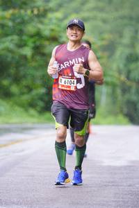 BIB: 6104
                            <button type="button" onclick="openModal(5739099)" class="btn btn-primary btn-sm float-right btn-popup" data-toggle="modal" data-target=".modal-high-quality">
                        <i class="fas fa-shopping-cart"></i> Add to Cart
                    </button>
                                            <button type="button" onclick="isThisMe(5739099, true)" class="btn btn-success btn-sm float-right btn-popup btn-isme hidden" data-toggle="tooltip" data-placement="bottom" title="นี่คือรูปของคุณใช่ไหม คลิกที่นี่เพื่อเอาเข้าอัลบั้ม">
                        <i class="fas fa-plus"></i> Add to album
                    </button>
                    <button type="button" onclick="isThisMe(5739099, false)" class="btn btn-warning btn-sm float-right btn-popup btn-isnotme hidden">
                        <i class="fas fa-ban"></i> Remove from album
                    </button>