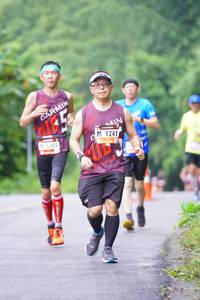 BIB: 1241, 5404
                            <button type="button" onclick="openModal(5731582)" class="btn btn-primary btn-sm float-right btn-popup" data-toggle="modal" data-target=".modal-high-quality">
                        <i class="fas fa-shopping-cart"></i> Add to Cart
                    </button>
                                            <button type="button" onclick="isThisMe(5731582, true)" class="btn btn-success btn-sm float-right btn-popup btn-isme hidden" data-toggle="tooltip" data-placement="bottom" title="นี่คือรูปของคุณใช่ไหม คลิกที่นี่เพื่อเอาเข้าอัลบั้ม">
                        <i class="fas fa-plus"></i> Add to album
                    </button>
                    <button type="button" onclick="isThisMe(5731582, false)" class="btn btn-warning btn-sm float-right btn-popup btn-isnotme hidden">
                        <i class="fas fa-ban"></i> Remove from album
                    </button>