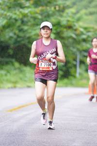 BIB: 7100
                            <button type="button" onclick="openModal(5697914)" class="btn btn-primary btn-sm float-right btn-popup" data-toggle="modal" data-target=".modal-high-quality">
                        <i class="fas fa-shopping-cart"></i> Add to Cart
                    </button>
                                            <button type="button" onclick="isThisMe(5697914, true)" class="btn btn-success btn-sm float-right btn-popup btn-isme hidden" data-toggle="tooltip" data-placement="bottom" title="นี่คือรูปของคุณใช่ไหม คลิกที่นี่เพื่อเอาเข้าอัลบั้ม">
                        <i class="fas fa-plus"></i> Add to album
                    </button>
                    <button type="button" onclick="isThisMe(5697914, false)" class="btn btn-warning btn-sm float-right btn-popup btn-isnotme hidden">
                        <i class="fas fa-ban"></i> Remove from album
                    </button>