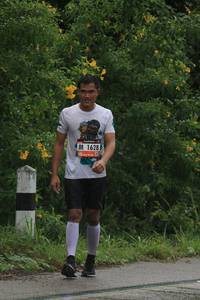 BIB: 1628
                            <button type="button" onclick="openModal(5737988)" class="btn btn-primary btn-sm float-right btn-popup" data-toggle="modal" data-target=".modal-high-quality">
                        <i class="fas fa-shopping-cart"></i> Add to Cart
                    </button>
                                            <button type="button" onclick="isThisMe(5737988, true)" class="btn btn-success btn-sm float-right btn-popup btn-isme hidden" data-toggle="tooltip" data-placement="bottom" title="นี่คือรูปของคุณใช่ไหม คลิกที่นี่เพื่อเอาเข้าอัลบั้ม">
                        <i class="fas fa-plus"></i> Add to album
                    </button>
                    <button type="button" onclick="isThisMe(5737988, false)" class="btn btn-warning btn-sm float-right btn-popup btn-isnotme hidden">
                        <i class="fas fa-ban"></i> Remove from album
                    </button>