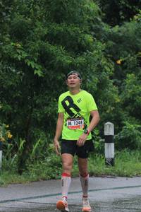 BIB: 1244
                            <button type="button" onclick="openModal(5631175)" class="btn btn-primary btn-sm float-right btn-popup" data-toggle="modal" data-target=".modal-high-quality">
                        <i class="fas fa-shopping-cart"></i> Add to Cart
                    </button>
                                            <button type="button" onclick="isThisMe(5631175, true)" class="btn btn-success btn-sm float-right btn-popup btn-isme hidden" data-toggle="tooltip" data-placement="bottom" title="นี่คือรูปของคุณใช่ไหม คลิกที่นี่เพื่อเอาเข้าอัลบั้ม">
                        <i class="fas fa-plus"></i> Add to album
                    </button>
                    <button type="button" onclick="isThisMe(5631175, false)" class="btn btn-warning btn-sm float-right btn-popup btn-isnotme hidden">
                        <i class="fas fa-ban"></i> Remove from album
                    </button>