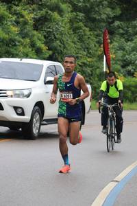 BIB: 6201
                            <button type="button" onclick="openModal(5625778)" class="btn btn-primary btn-sm float-right btn-popup" data-toggle="modal" data-target=".modal-high-quality">
                        <i class="fas fa-shopping-cart"></i> Add to Cart
                    </button>
                                            <button type="button" onclick="isThisMe(5625778, true)" class="btn btn-success btn-sm float-right btn-popup btn-isme hidden" data-toggle="tooltip" data-placement="bottom" title="นี่คือรูปของคุณใช่ไหม คลิกที่นี่เพื่อเอาเข้าอัลบั้ม">
                        <i class="fas fa-plus"></i> Add to album
                    </button>
                    <button type="button" onclick="isThisMe(5625778, false)" class="btn btn-warning btn-sm float-right btn-popup btn-isnotme hidden">
                        <i class="fas fa-ban"></i> Remove from album
                    </button>