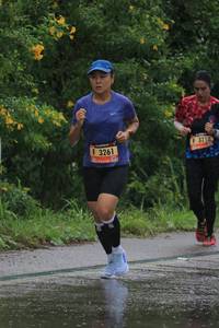 BIB: 3210, 3261
                            <button type="button" onclick="openModal(5732363)" class="btn btn-primary btn-sm float-right btn-popup" data-toggle="modal" data-target=".modal-high-quality">
                        <i class="fas fa-shopping-cart"></i> Add to Cart
                    </button>
                                            <button type="button" onclick="isThisMe(5732363, true)" class="btn btn-success btn-sm float-right btn-popup btn-isme hidden" data-toggle="tooltip" data-placement="bottom" title="นี่คือรูปของคุณใช่ไหม คลิกที่นี่เพื่อเอาเข้าอัลบั้ม">
                        <i class="fas fa-plus"></i> Add to album
                    </button>
                    <button type="button" onclick="isThisMe(5732363, false)" class="btn btn-warning btn-sm float-right btn-popup btn-isnotme hidden">
                        <i class="fas fa-ban"></i> Remove from album
                    </button>