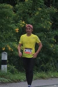 BIB: 1178
                            <button type="button" onclick="openModal(5739964)" class="btn btn-primary btn-sm float-right btn-popup" data-toggle="modal" data-target=".modal-high-quality">
                        <i class="fas fa-shopping-cart"></i> Add to Cart
                    </button>
                                            <button type="button" onclick="isThisMe(5739964, true)" class="btn btn-success btn-sm float-right btn-popup btn-isme hidden" data-toggle="tooltip" data-placement="bottom" title="นี่คือรูปของคุณใช่ไหม คลิกที่นี่เพื่อเอาเข้าอัลบั้ม">
                        <i class="fas fa-plus"></i> Add to album
                    </button>
                    <button type="button" onclick="isThisMe(5739964, false)" class="btn btn-warning btn-sm float-right btn-popup btn-isnotme hidden">
                        <i class="fas fa-ban"></i> Remove from album
                    </button>