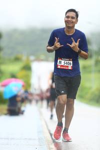 BIB: 5406
                            <button type="button" onclick="openModal(5546309)" class="btn btn-primary btn-sm float-right btn-popup" data-toggle="modal" data-target=".modal-high-quality">
                        <i class="fas fa-shopping-cart"></i> Add to Cart
                    </button>
                                            <button type="button" onclick="isThisMe(5546309, true)" class="btn btn-success btn-sm float-right btn-popup btn-isme hidden" data-toggle="tooltip" data-placement="bottom" title="นี่คือรูปของคุณใช่ไหม คลิกที่นี่เพื่อเอาเข้าอัลบั้ม">
                        <i class="fas fa-plus"></i> Add to album
                    </button>
                    <button type="button" onclick="isThisMe(5546309, false)" class="btn btn-warning btn-sm float-right btn-popup btn-isnotme hidden">
                        <i class="fas fa-ban"></i> Remove from album
                    </button>