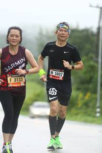 BIB: 5802, 3133
                            <button type="button" onclick="openModal(5545834)" class="btn btn-primary btn-sm float-right btn-popup" data-toggle="modal" data-target=".modal-high-quality">
                        <i class="fas fa-shopping-cart"></i> Add to Cart
                    </button>
                                            <button type="button" onclick="isThisMe(5545834, true)" class="btn btn-success btn-sm float-right btn-popup btn-isme hidden" data-toggle="tooltip" data-placement="bottom" title="นี่คือรูปของคุณใช่ไหม คลิกที่นี่เพื่อเอาเข้าอัลบั้ม">
                        <i class="fas fa-plus"></i> Add to album
                    </button>
                    <button type="button" onclick="isThisMe(5545834, false)" class="btn btn-warning btn-sm float-right btn-popup btn-isnotme hidden">
                        <i class="fas fa-ban"></i> Remove from album
                    </button>