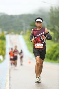 BIB: 1416
                            <button type="button" onclick="openModal(5538799)" class="btn btn-primary btn-sm float-right btn-popup" data-toggle="modal" data-target=".modal-high-quality">
                        <i class="fas fa-shopping-cart"></i> Add to Cart
                    </button>
                                            <button type="button" onclick="isThisMe(5538799, true)" class="btn btn-success btn-sm float-right btn-popup btn-isme hidden" data-toggle="tooltip" data-placement="bottom" title="นี่คือรูปของคุณใช่ไหม คลิกที่นี่เพื่อเอาเข้าอัลบั้ม">
                        <i class="fas fa-plus"></i> Add to album
                    </button>
                    <button type="button" onclick="isThisMe(5538799, false)" class="btn btn-warning btn-sm float-right btn-popup btn-isnotme hidden">
                        <i class="fas fa-ban"></i> Remove from album
                    </button>