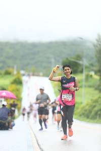 BIB: 5698
                            <button type="button" onclick="openModal(5547358)" class="btn btn-primary btn-sm float-right btn-popup" data-toggle="modal" data-target=".modal-high-quality">
                        <i class="fas fa-shopping-cart"></i> Add to Cart
                    </button>
                                            <button type="button" onclick="isThisMe(5547358, true)" class="btn btn-success btn-sm float-right btn-popup btn-isme hidden" data-toggle="tooltip" data-placement="bottom" title="นี่คือรูปของคุณใช่ไหม คลิกที่นี่เพื่อเอาเข้าอัลบั้ม">
                        <i class="fas fa-plus"></i> Add to album
                    </button>
                    <button type="button" onclick="isThisMe(5547358, false)" class="btn btn-warning btn-sm float-right btn-popup btn-isnotme hidden">
                        <i class="fas fa-ban"></i> Remove from album
                    </button>