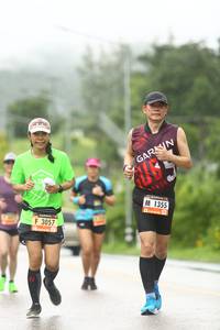 BIB: 1355, 3057
                            <button type="button" onclick="openModal(5542643)" class="btn btn-primary btn-sm float-right btn-popup" data-toggle="modal" data-target=".modal-high-quality">
                        <i class="fas fa-shopping-cart"></i> Add to Cart
                    </button>
                                            <button type="button" onclick="isThisMe(5542643, true)" class="btn btn-success btn-sm float-right btn-popup btn-isme hidden" data-toggle="tooltip" data-placement="bottom" title="นี่คือรูปของคุณใช่ไหม คลิกที่นี่เพื่อเอาเข้าอัลบั้ม">
                        <i class="fas fa-plus"></i> Add to album
                    </button>
                    <button type="button" onclick="isThisMe(5542643, false)" class="btn btn-warning btn-sm float-right btn-popup btn-isnotme hidden">
                        <i class="fas fa-ban"></i> Remove from album
                    </button>