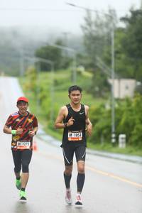 BIB: 1053, 1273
                            <button type="button" onclick="openModal(5537889)" class="btn btn-primary btn-sm float-right btn-popup" data-toggle="modal" data-target=".modal-high-quality">
                        <i class="fas fa-shopping-cart"></i> Add to Cart
                    </button>
                                            <button type="button" onclick="isThisMe(5537889, true)" class="btn btn-success btn-sm float-right btn-popup btn-isme hidden" data-toggle="tooltip" data-placement="bottom" title="นี่คือรูปของคุณใช่ไหม คลิกที่นี่เพื่อเอาเข้าอัลบั้ม">
                        <i class="fas fa-plus"></i> Add to album
                    </button>
                    <button type="button" onclick="isThisMe(5537889, false)" class="btn btn-warning btn-sm float-right btn-popup btn-isnotme hidden">
                        <i class="fas fa-ban"></i> Remove from album
                    </button>