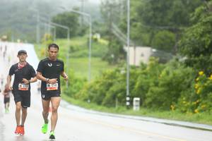 BIB: 172
                            <button type="button" onclick="openModal(5538000)" class="btn btn-primary btn-sm float-right btn-popup" data-toggle="modal" data-target=".modal-high-quality">
                        <i class="fas fa-shopping-cart"></i> Add to Cart
                    </button>
                                            <button type="button" onclick="isThisMe(5538000, true)" class="btn btn-success btn-sm float-right btn-popup btn-isme hidden" data-toggle="tooltip" data-placement="bottom" title="นี่คือรูปของคุณใช่ไหม คลิกที่นี่เพื่อเอาเข้าอัลบั้ม">
                        <i class="fas fa-plus"></i> Add to album
                    </button>
                    <button type="button" onclick="isThisMe(5538000, false)" class="btn btn-warning btn-sm float-right btn-popup btn-isnotme hidden">
                        <i class="fas fa-ban"></i> Remove from album
                    </button>