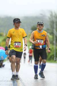 BIB: 5351, 5510, 
                            <button type="button" onclick="openModal(5545863)" class="btn btn-primary btn-sm float-right btn-popup" data-toggle="modal" data-target=".modal-high-quality">
                        <i class="fas fa-shopping-cart"></i> Add to Cart
                    </button>
                                            <button type="button" onclick="isThisMe(5545863, true)" class="btn btn-success btn-sm float-right btn-popup btn-isme hidden" data-toggle="tooltip" data-placement="bottom" title="นี่คือรูปของคุณใช่ไหม คลิกที่นี่เพื่อเอาเข้าอัลบั้ม">
                        <i class="fas fa-plus"></i> Add to album
                    </button>
                    <button type="button" onclick="isThisMe(5545863, false)" class="btn btn-warning btn-sm float-right btn-popup btn-isnotme hidden">
                        <i class="fas fa-ban"></i> Remove from album
                    </button>