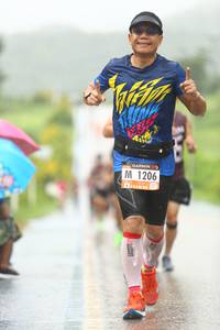 BIB: 1206
                            <button type="button" onclick="openModal(5539990)" class="btn btn-primary btn-sm float-right btn-popup" data-toggle="modal" data-target=".modal-high-quality">
                        <i class="fas fa-shopping-cart"></i> Add to Cart
                    </button>
                                            <button type="button" onclick="isThisMe(5539990, true)" class="btn btn-success btn-sm float-right btn-popup btn-isme hidden" data-toggle="tooltip" data-placement="bottom" title="นี่คือรูปของคุณใช่ไหม คลิกที่นี่เพื่อเอาเข้าอัลบั้ม">
                        <i class="fas fa-plus"></i> Add to album
                    </button>
                    <button type="button" onclick="isThisMe(5539990, false)" class="btn btn-warning btn-sm float-right btn-popup btn-isnotme hidden">
                        <i class="fas fa-ban"></i> Remove from album
                    </button>