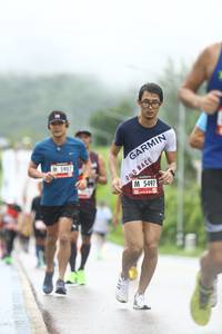 BIB: 5907, 5497
                            <button type="button" onclick="openModal(5546340)" class="btn btn-primary btn-sm float-right btn-popup" data-toggle="modal" data-target=".modal-high-quality">
                        <i class="fas fa-shopping-cart"></i> Add to Cart
                    </button>
                                            <button type="button" onclick="isThisMe(5546340, true)" class="btn btn-success btn-sm float-right btn-popup btn-isme hidden" data-toggle="tooltip" data-placement="bottom" title="นี่คือรูปของคุณใช่ไหม คลิกที่นี่เพื่อเอาเข้าอัลบั้ม">
                        <i class="fas fa-plus"></i> Add to album
                    </button>
                    <button type="button" onclick="isThisMe(5546340, false)" class="btn btn-warning btn-sm float-right btn-popup btn-isnotme hidden">
                        <i class="fas fa-ban"></i> Remove from album
                    </button>