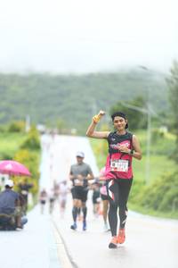 BIB: 11220, 5698
                            <button type="button" onclick="openModal(5547359)" class="btn btn-primary btn-sm float-right btn-popup" data-toggle="modal" data-target=".modal-high-quality">
                        <i class="fas fa-shopping-cart"></i> Add to Cart
                    </button>
                                            <button type="button" onclick="isThisMe(5547359, true)" class="btn btn-success btn-sm float-right btn-popup btn-isme hidden" data-toggle="tooltip" data-placement="bottom" title="นี่คือรูปของคุณใช่ไหม คลิกที่นี่เพื่อเอาเข้าอัลบั้ม">
                        <i class="fas fa-plus"></i> Add to album
                    </button>
                    <button type="button" onclick="isThisMe(5547359, false)" class="btn btn-warning btn-sm float-right btn-popup btn-isnotme hidden">
                        <i class="fas fa-ban"></i> Remove from album
                    </button>