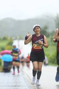 BIB: 3091
                            <button type="button" onclick="openModal(5543925)" class="btn btn-primary btn-sm float-right btn-popup" data-toggle="modal" data-target=".modal-high-quality">
                        <i class="fas fa-shopping-cart"></i> Add to Cart
                    </button>
                                            <button type="button" onclick="isThisMe(5543925, true)" class="btn btn-success btn-sm float-right btn-popup btn-isme hidden" data-toggle="tooltip" data-placement="bottom" title="นี่คือรูปของคุณใช่ไหม คลิกที่นี่เพื่อเอาเข้าอัลบั้ม">
                        <i class="fas fa-plus"></i> Add to album
                    </button>
                    <button type="button" onclick="isThisMe(5543925, false)" class="btn btn-warning btn-sm float-right btn-popup btn-isnotme hidden">
                        <i class="fas fa-ban"></i> Remove from album
                    </button>