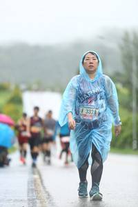 BIB: 3328
                            <button type="button" onclick="openModal(5544662)" class="btn btn-primary btn-sm float-right btn-popup" data-toggle="modal" data-target=".modal-high-quality">
                        <i class="fas fa-shopping-cart"></i> Add to Cart
                    </button>
                                            <button type="button" onclick="isThisMe(5544662, true)" class="btn btn-success btn-sm float-right btn-popup btn-isme hidden" data-toggle="tooltip" data-placement="bottom" title="นี่คือรูปของคุณใช่ไหม คลิกที่นี่เพื่อเอาเข้าอัลบั้ม">
                        <i class="fas fa-plus"></i> Add to album
                    </button>
                    <button type="button" onclick="isThisMe(5544662, false)" class="btn btn-warning btn-sm float-right btn-popup btn-isnotme hidden">
                        <i class="fas fa-ban"></i> Remove from album
                    </button>